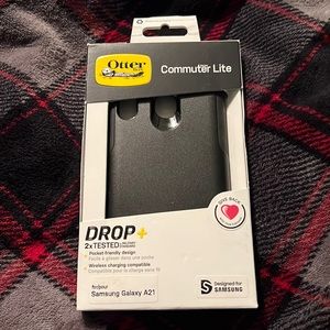 BRAND NEW Samsung Galaxy A21 otter box  case